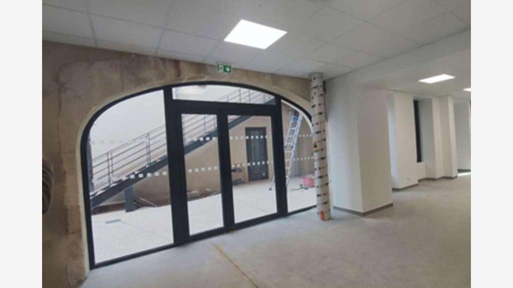Création restaurant de 50m² au centre de Bollène