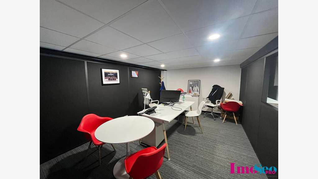Bureau commercial 125m² à louer Bordeaux boulevard