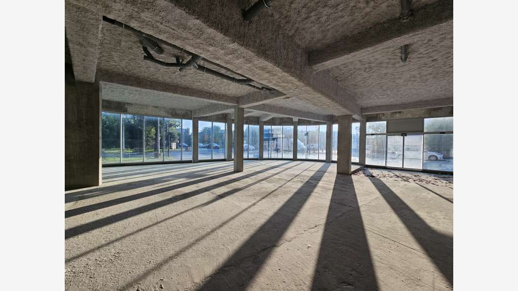 Loue local commercial de 855m² Bordeaux Chartrons