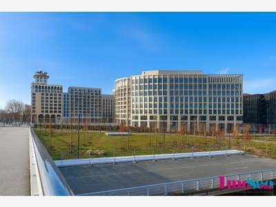 Local commercial neuf 393m² à louer à Bordeaux