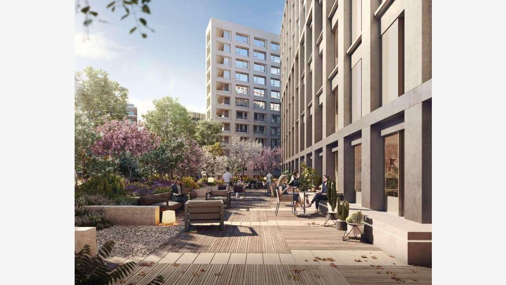Local 537m² à louer à Bordeaux Quai de Brienne