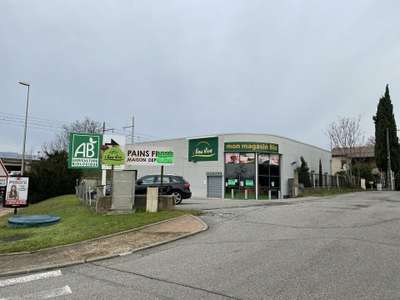 Location Locaux commerciaux - Boutiques à Valence