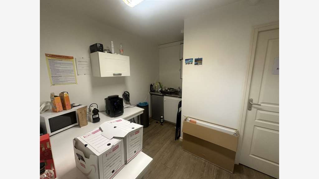 Local commercial 118m² à louer à Chartres