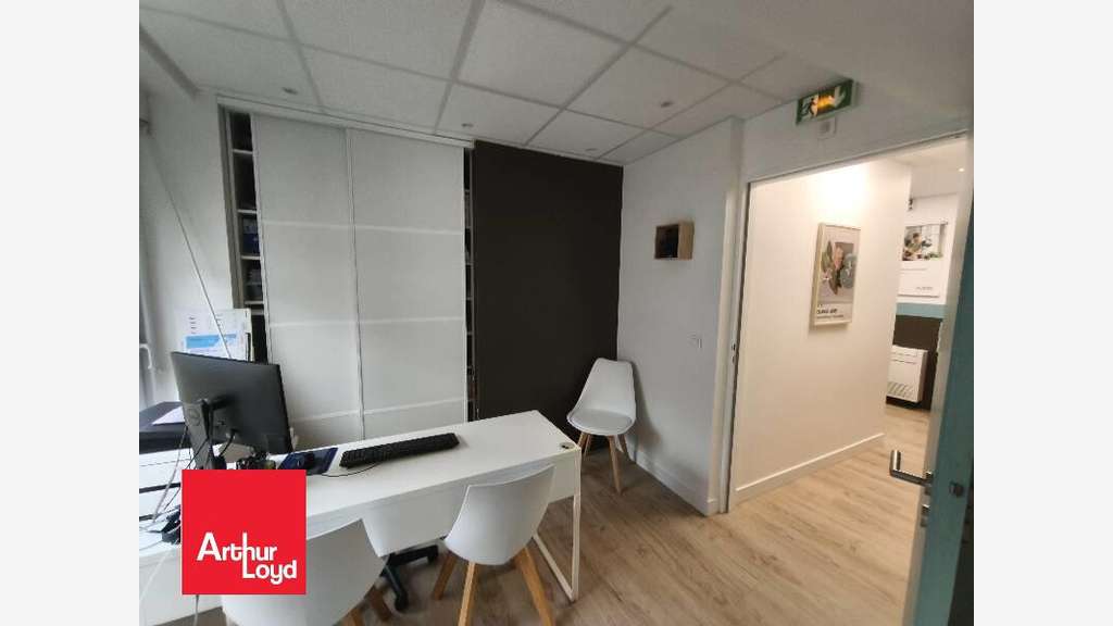 A louer local commercial 80m² à Chartres centre