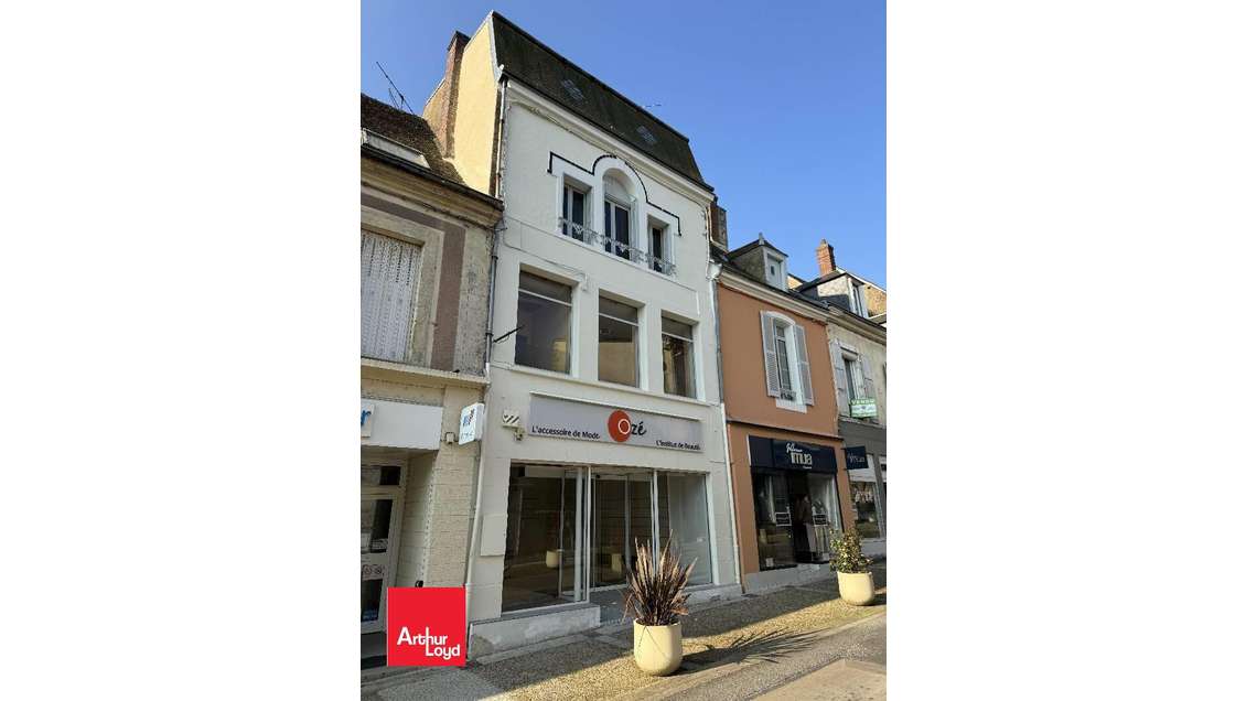 A louer local commercial Rue Gambetta Châteaudun