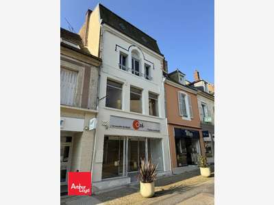 A louer local commercial Rue Gambetta Châteaudun