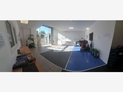 Location local d'activité 188m² en za à Gerzat A71