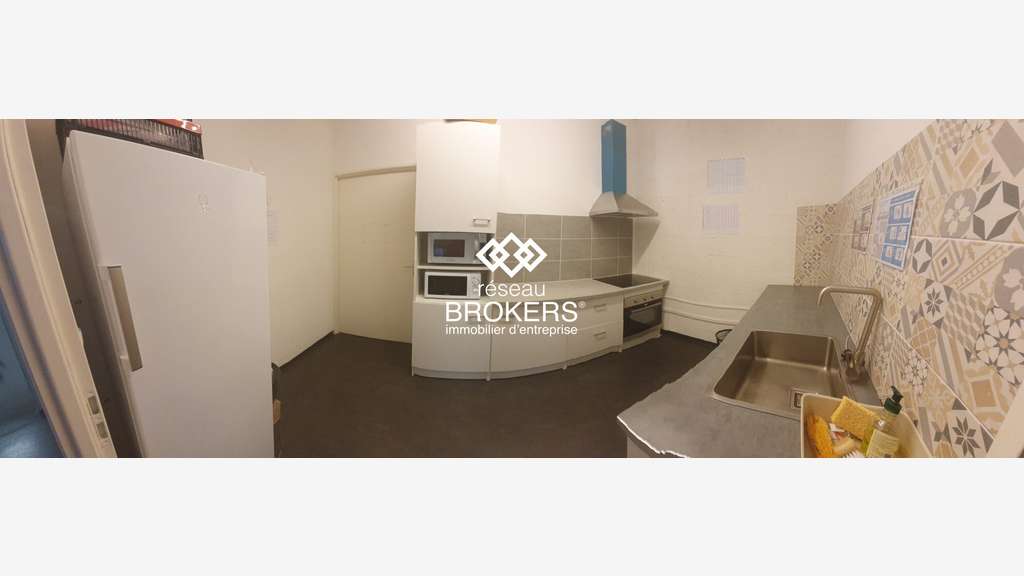 Location local d'activité 188m² en za à Gerzat A71