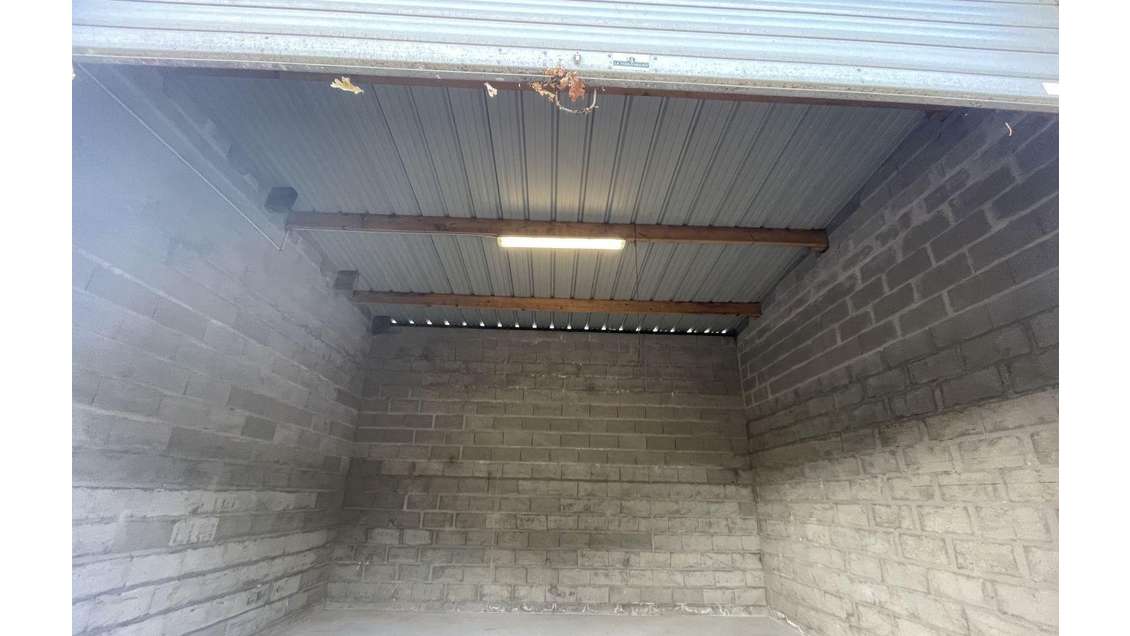 Location hangar 50m² les Hauts de Couëron
