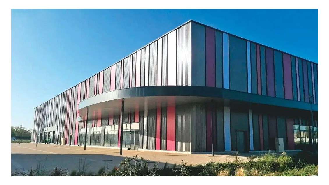 Cellule commerciale 273m² à louer Dreux l'OTIUM 