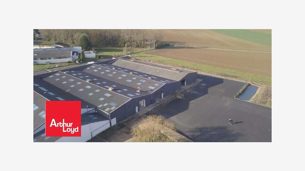 A louer locaux d activités 2247m² Chartres Est