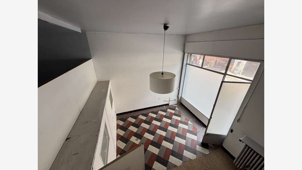 Loue local commercial 46.65m² Grenoble Strasbourg