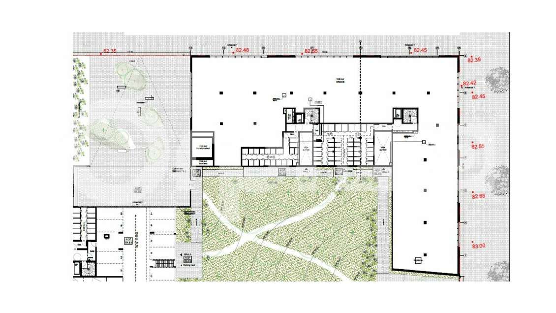 Location commerce 1134m² en centre-ville de Grigny