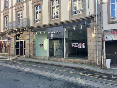 A louer local commercial 160m² à Lannion centre