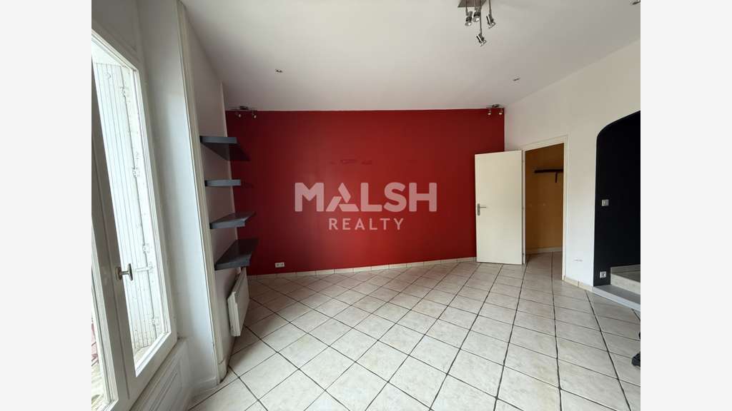 Local 88m² à louer Le Chambon-Feugerolles centre