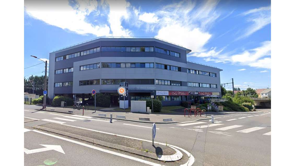 A louer cabinet médical en zone franche au Molière