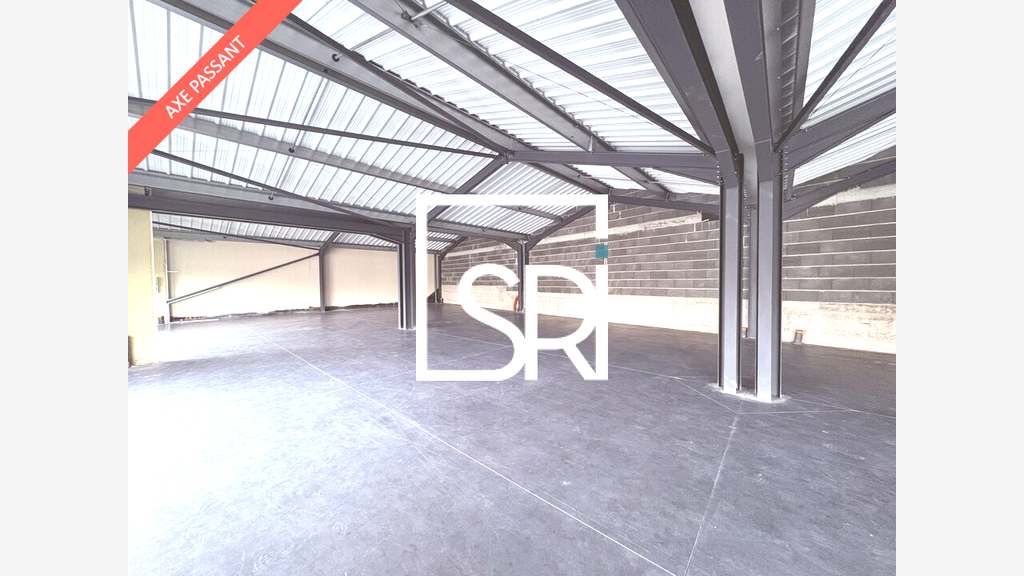 Loue local commercial 280m² les Martres d'Artiere