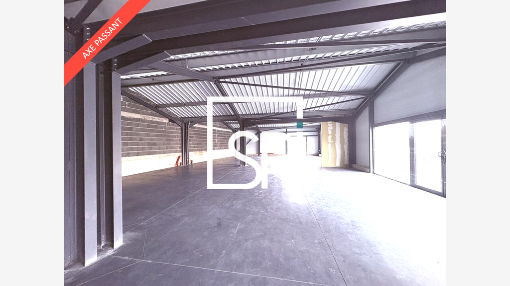 Loue local commercial 280m² les Martres d'Artiere