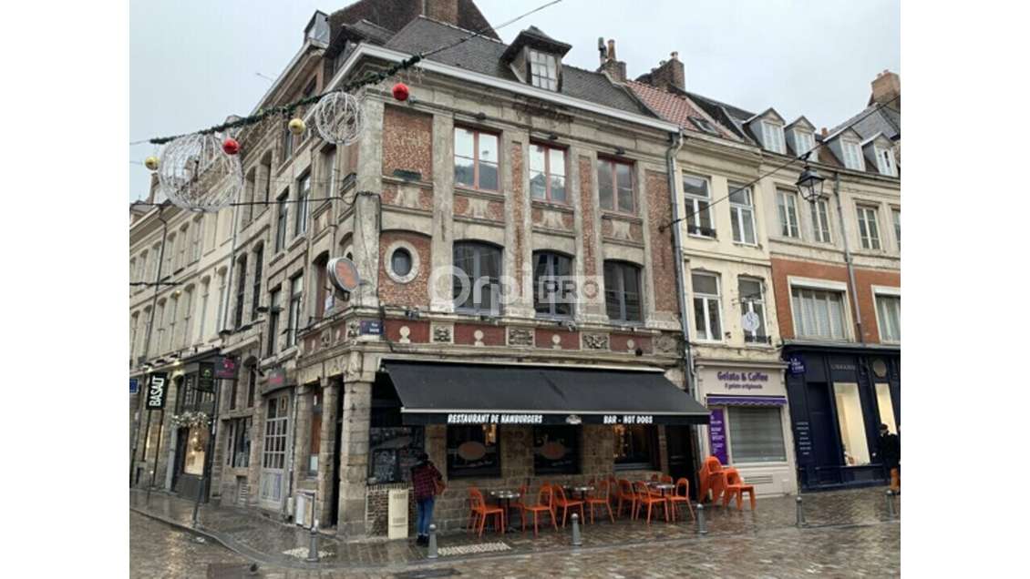 A louer immeuble commercial 139m² Lille (59800)