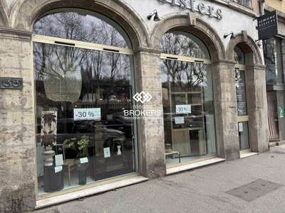Location Locaux commerciaux - Boutiques à Lyon 2e