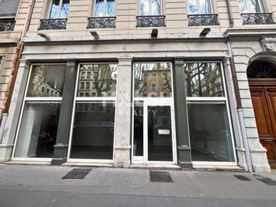 A louer local commercial de 237m² à Lyon 69006