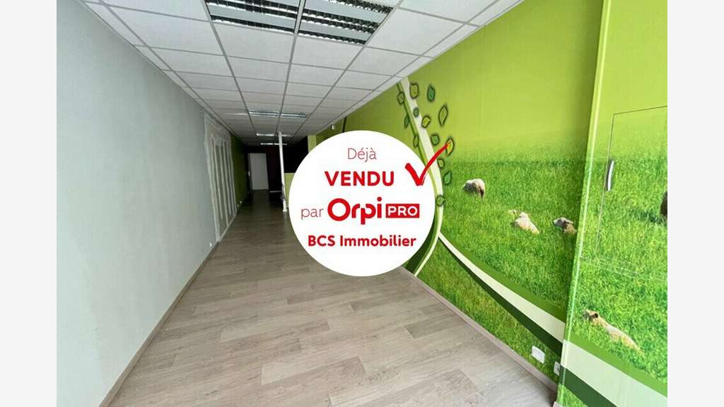 Local commercial d'angle 85m² à Mons-en-Baroeul