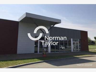 Local commercial 415m² à louer ZC Montpellier Sud