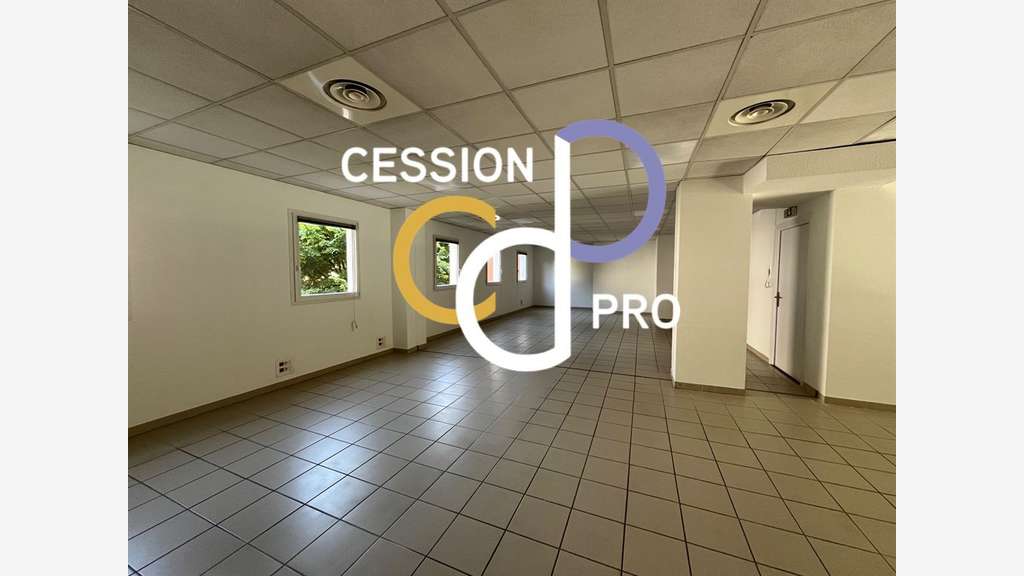 A louer bureaux remis à neuf 113m² Av Jaurès Nîmes