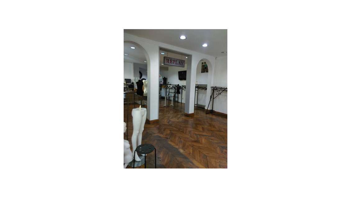 A louer murs boutique atypique Pyrénées Orientales