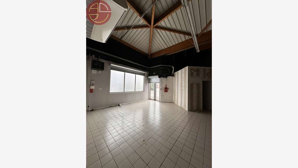 Location local 300m² à Portet sur Garonne