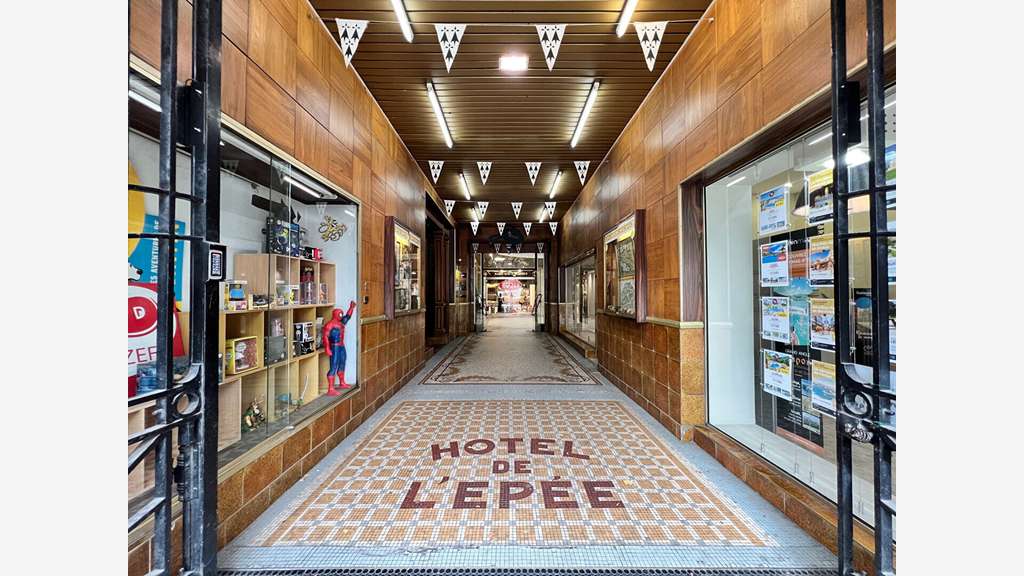 Loue local commercial 77m² à Quimper hyper centre