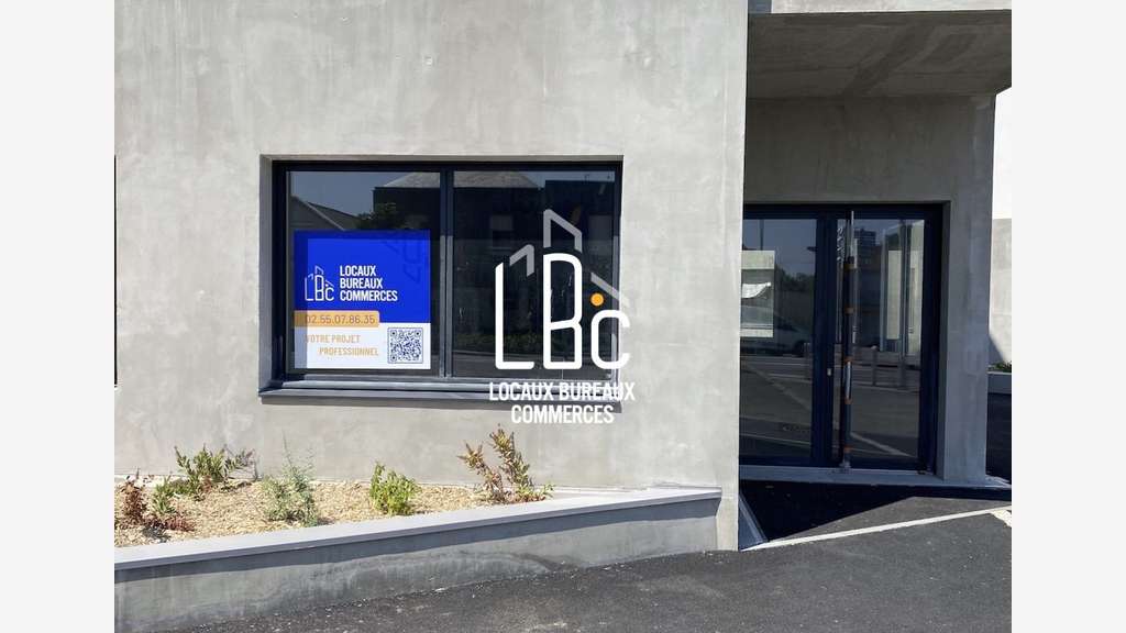 A louer local commercial neuf 48m² Rezé Ragon 
