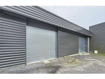 Location Locaux d'activités - Entrepôts à Morlaàs