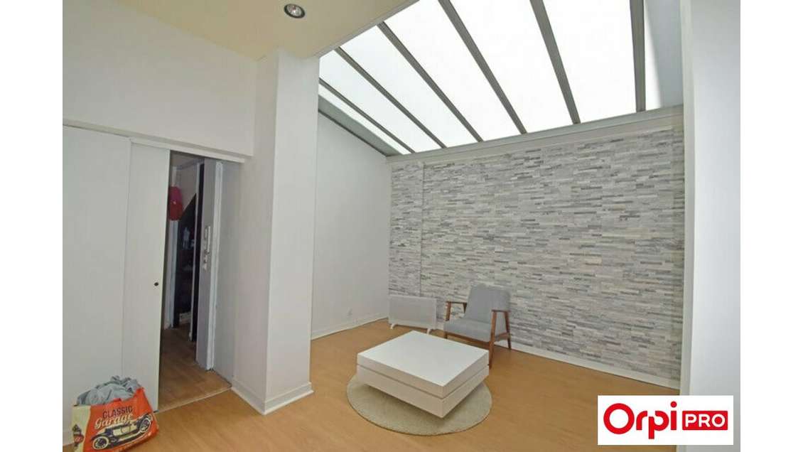 A louer local 107m² rue piétonne St-Brieuc centre