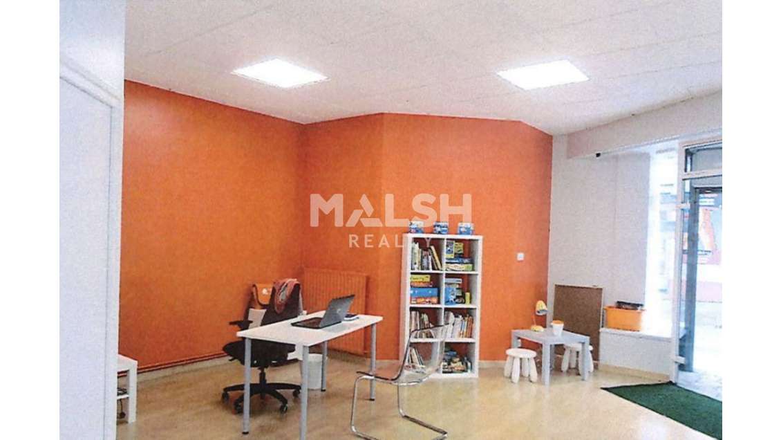 Loue locaux commerciaux de 63m² à Saint Etienne