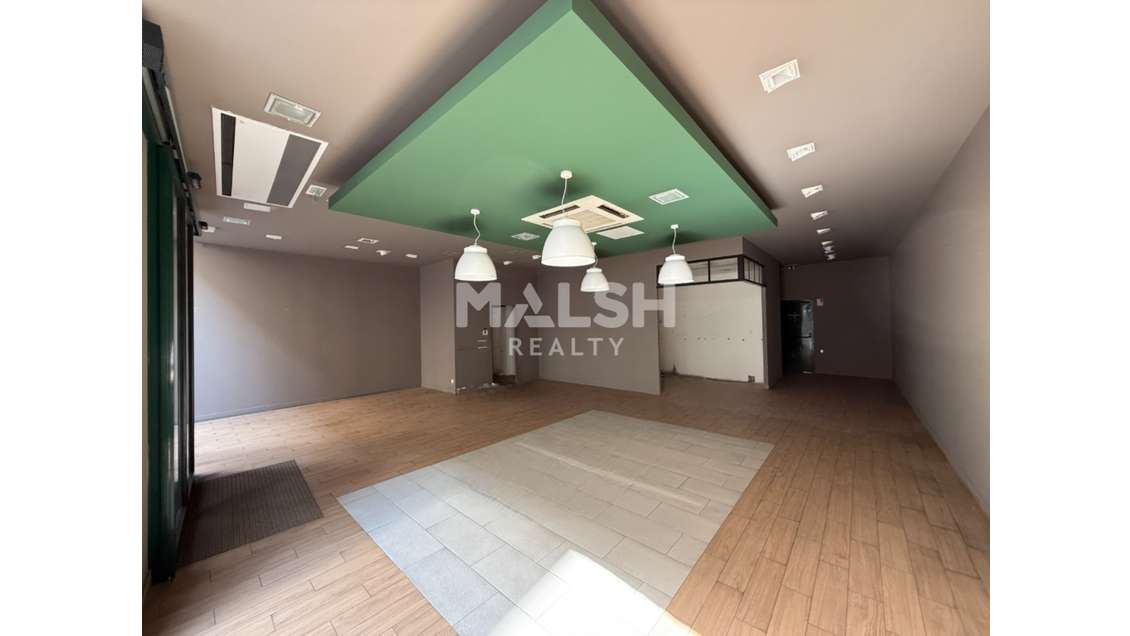 A louer local commercial de 150m² à Saint Etienne 