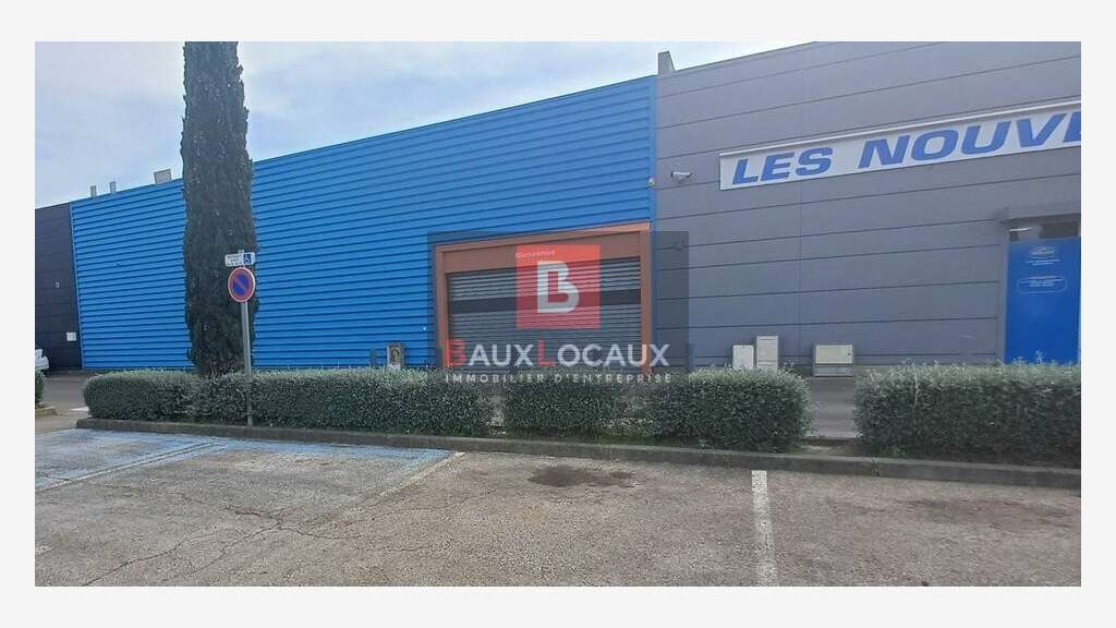 Local 700m² divisible à louer ZC Saint-Gilles