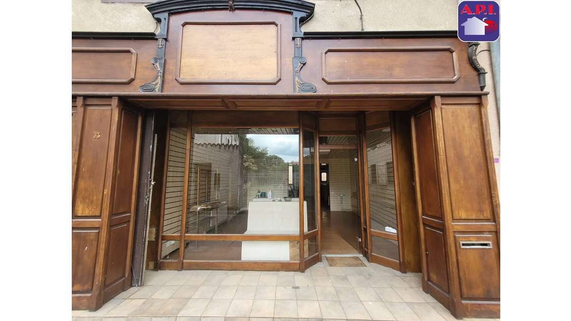 A louer local 50m² rue commerçante Saint-Girons 