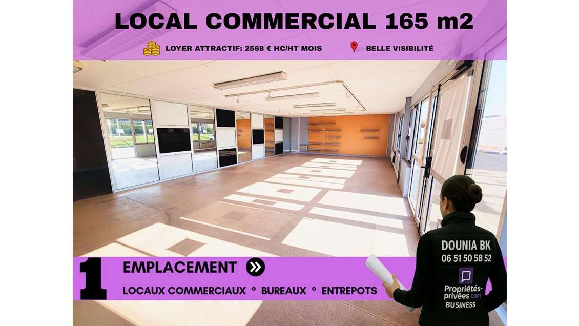 A louer local commercial de 165m² à Saint Maximin