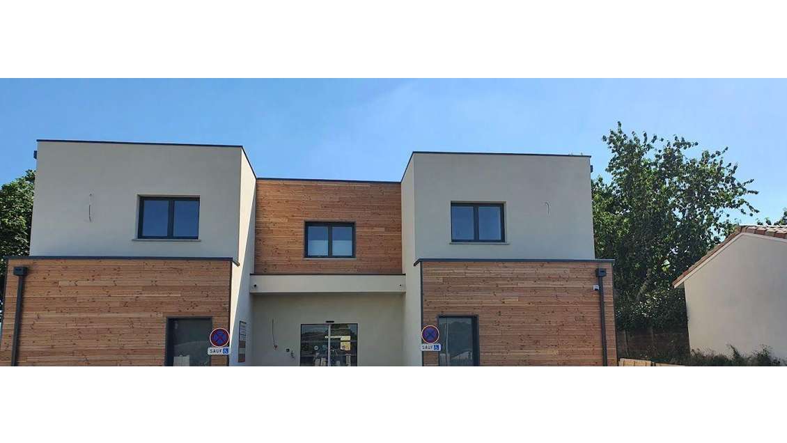 Location local pole médical 22m² St Médard Eyrans