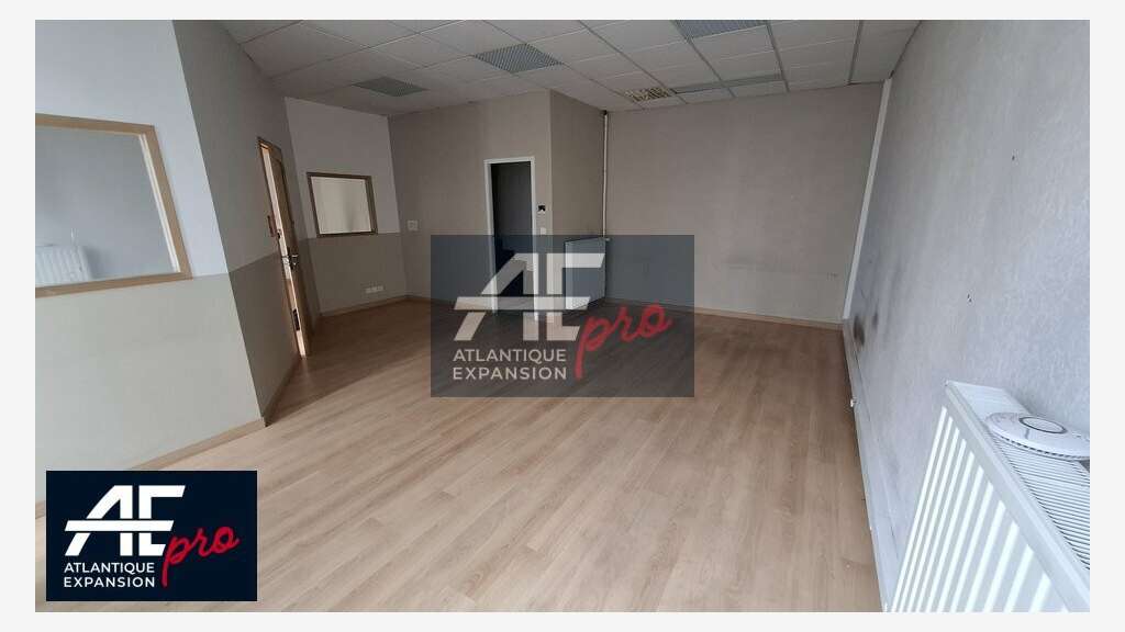 Local commercial de 82m² à louer à Saint Nazaire