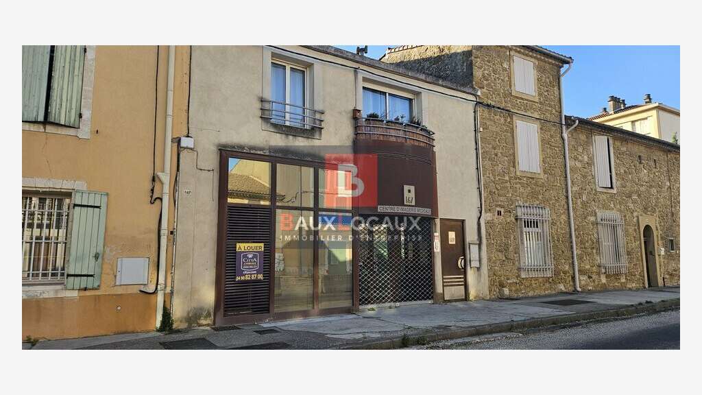 Local commercial 257m² à louer à Sorgues