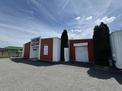 Local commercial divisible 550m² à louer à Valence