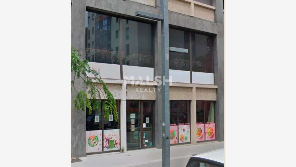 Locaux commerciaux à louer 304m² à Lyon 3ème
