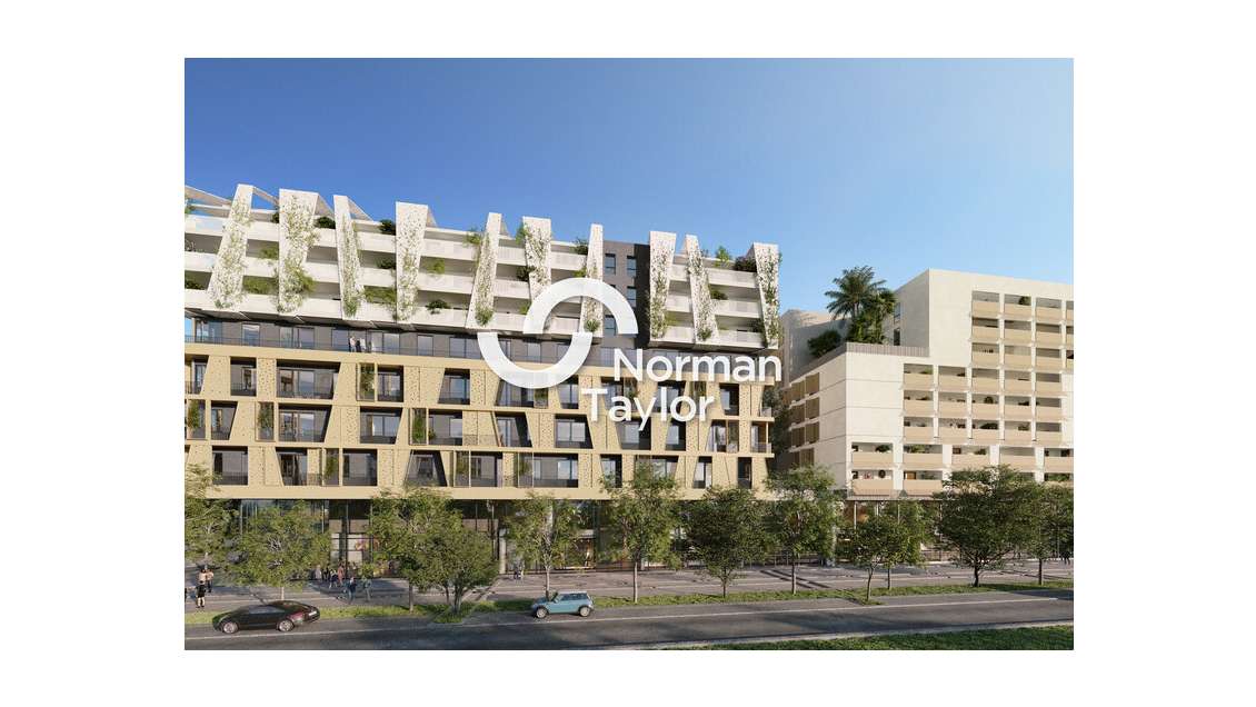 A louer local 860m² à Montpellier Port Marianne