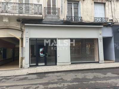 A louer locaux commerciaux 80m² à Saint Etienne  