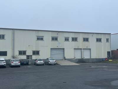Location locaux d'activités 1203m² à Ormes