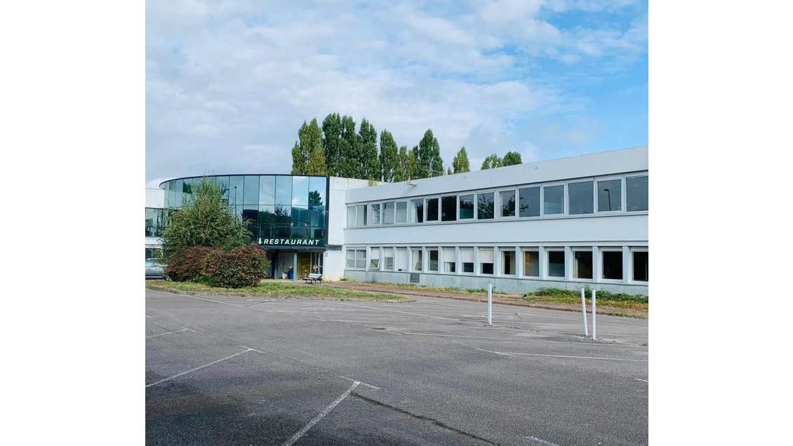 À louer locaux 25000m² div à Evreux Longbuisson