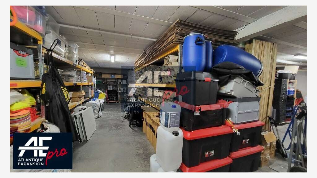 A louer locaux activités-bureaux à St Nazaire
