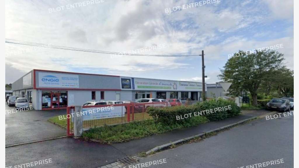 A louer deux cellules 1400m² ZI Sud Saint-Malo